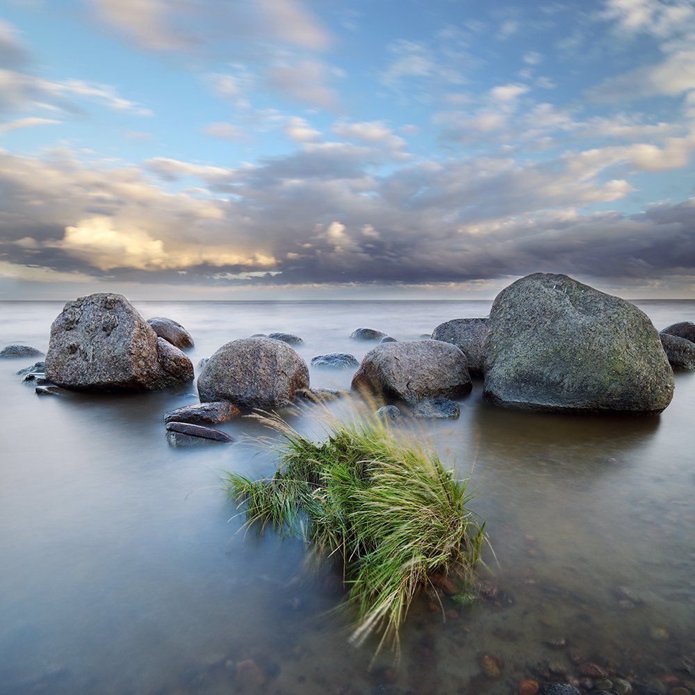 Камни на закате