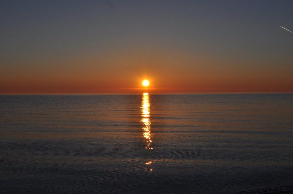 Закат на море
