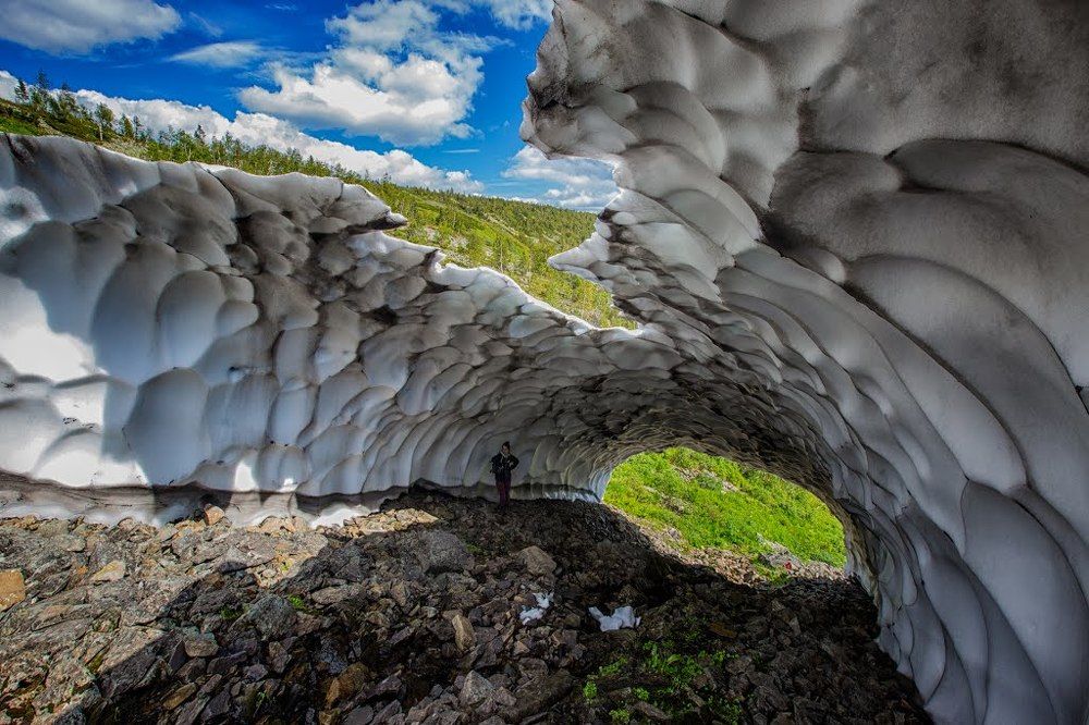 тугоплавкие снега уральских гор