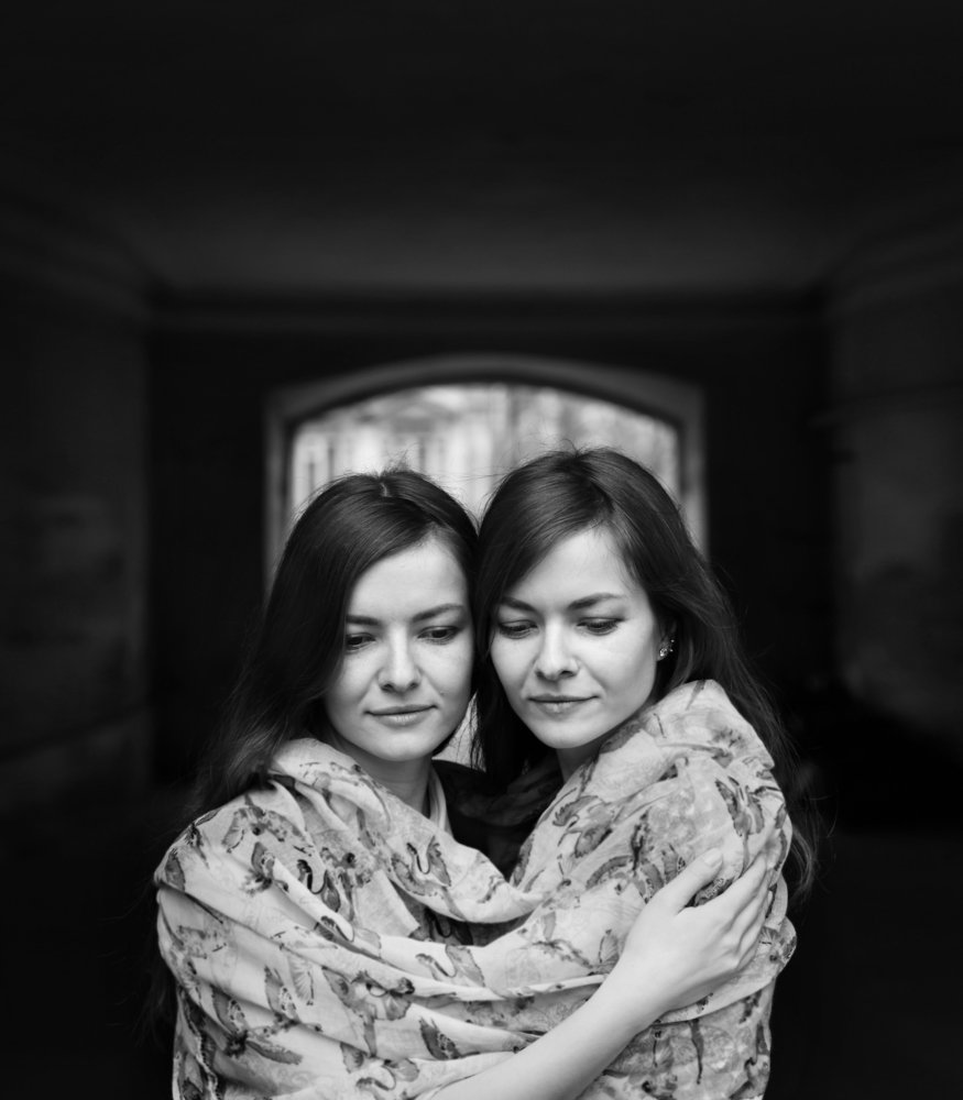 как в зеркало