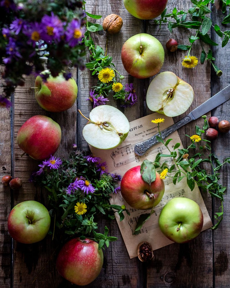 Яблочная история