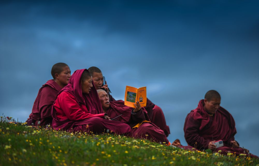 读经书的觉姆们The nun who read the Confucian classics