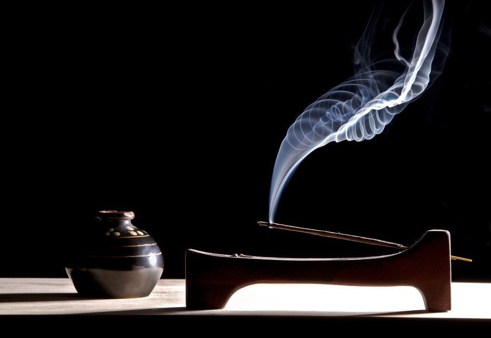 Натюрморт с дымом