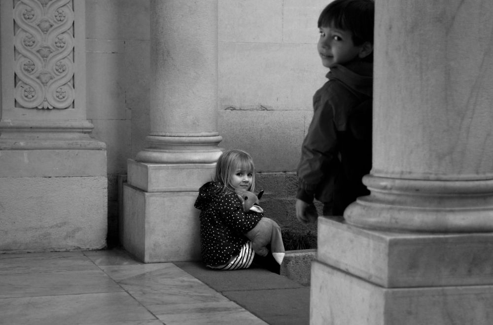 Брат и сестра.