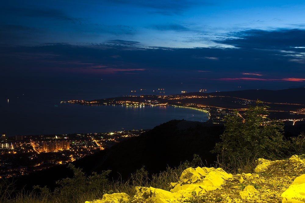 Ночной Геленджик