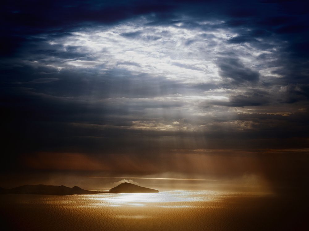 В струнах света мыс Хамелеон