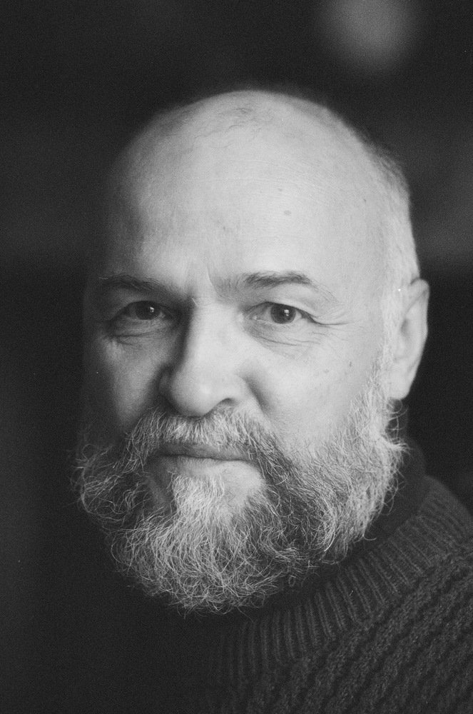 портрет художника Ю.Радионова