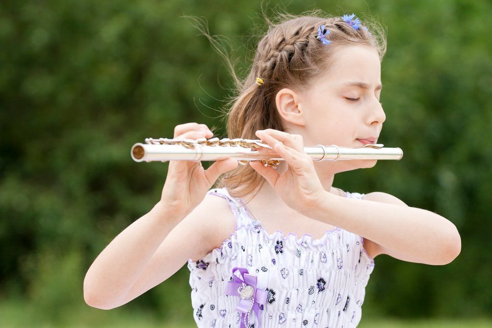 Девочка и флейта