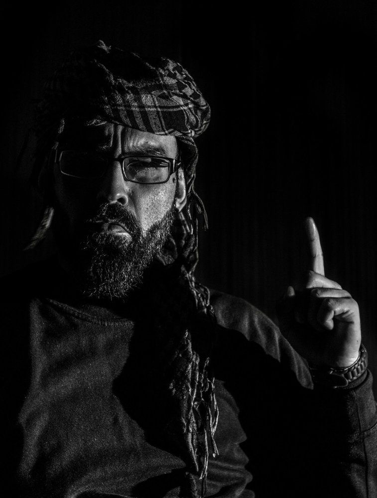 The finger of insolencce