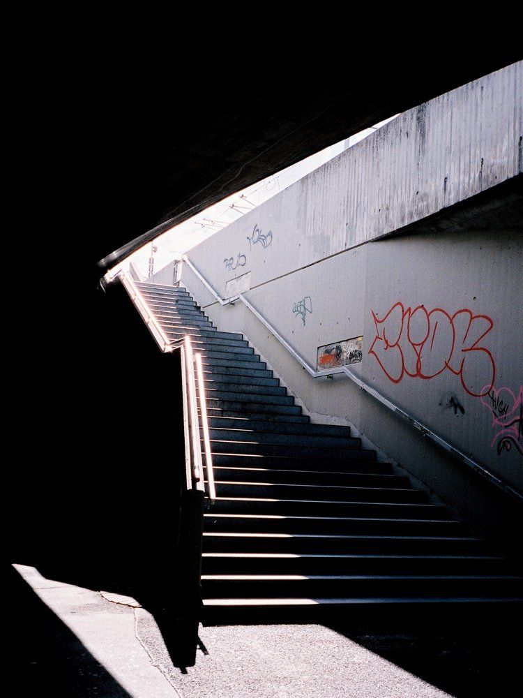 Canstatt shadows