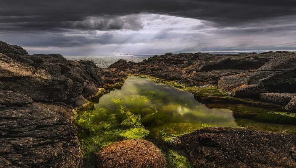 Выход в море! Out in the sea!