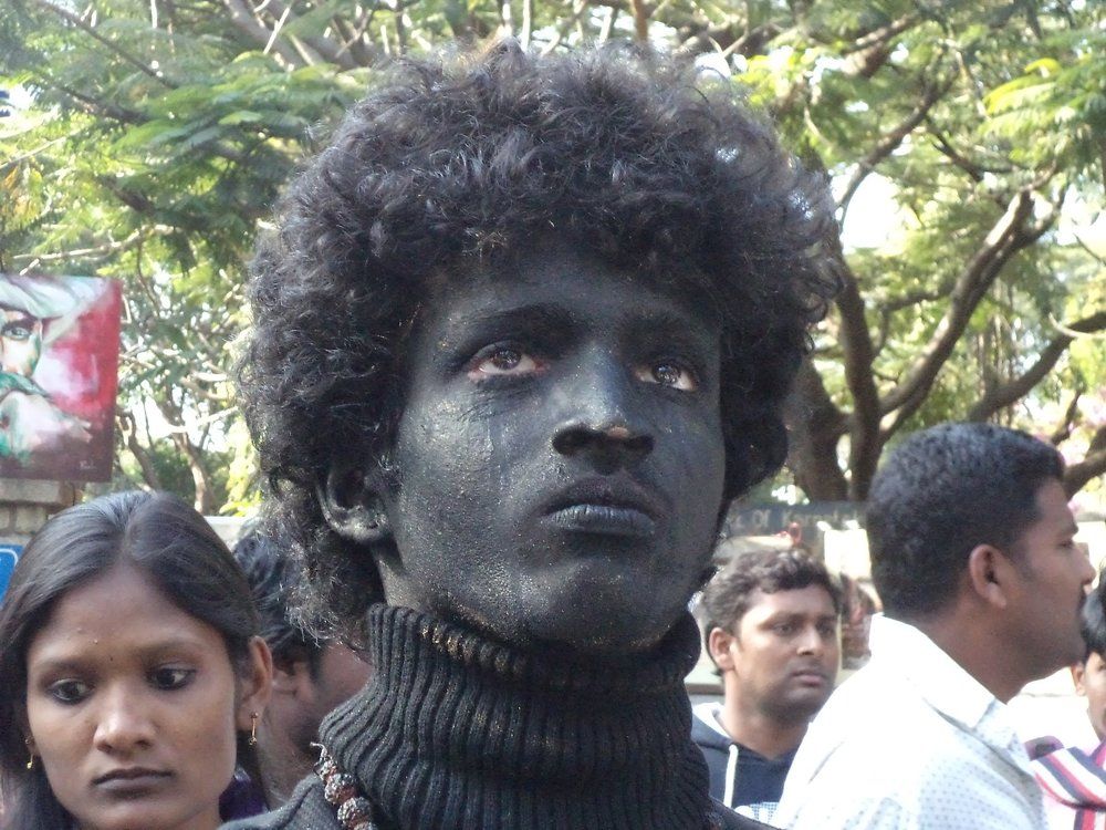 Makeup Black 01