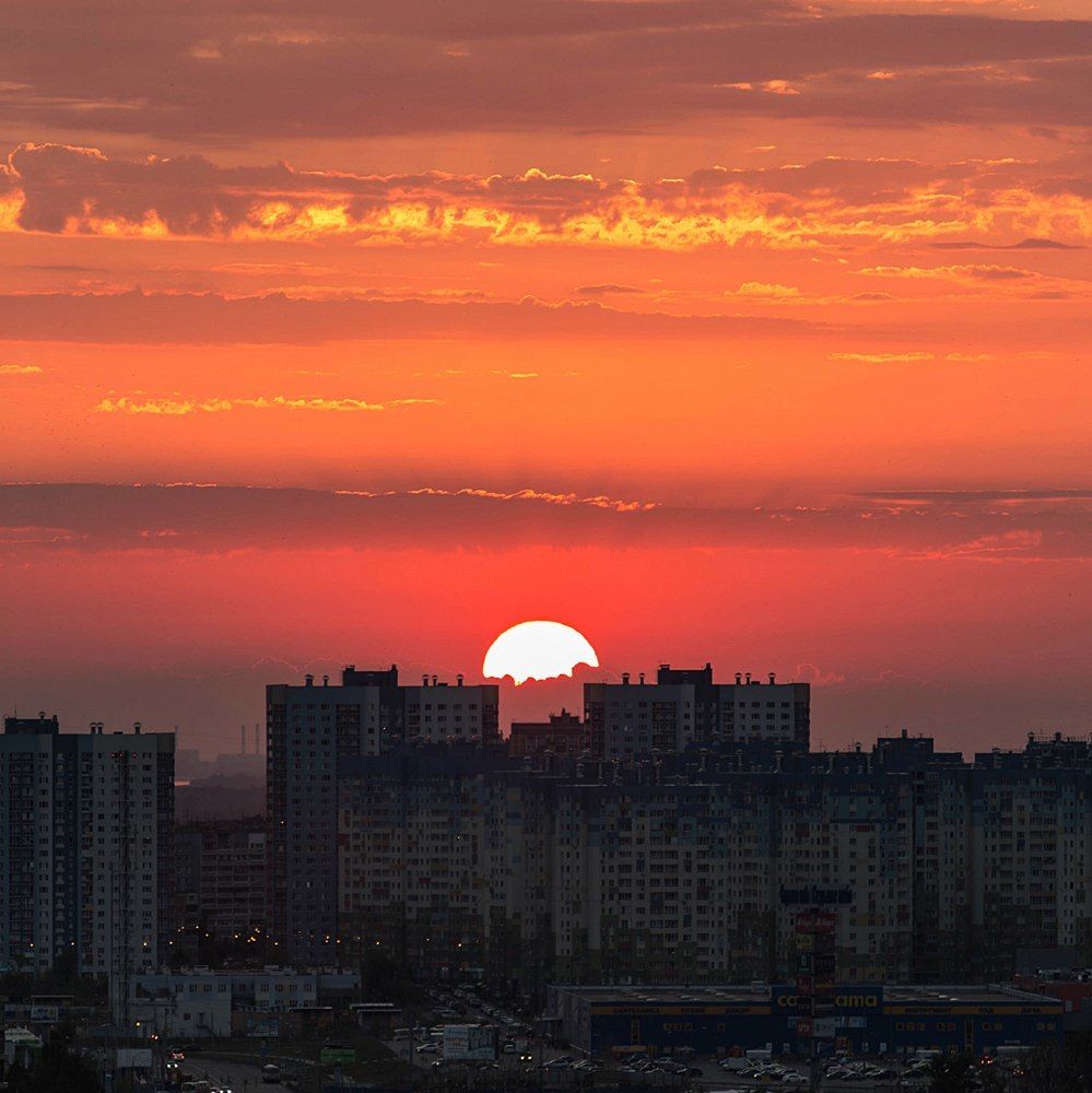 Город засыпает