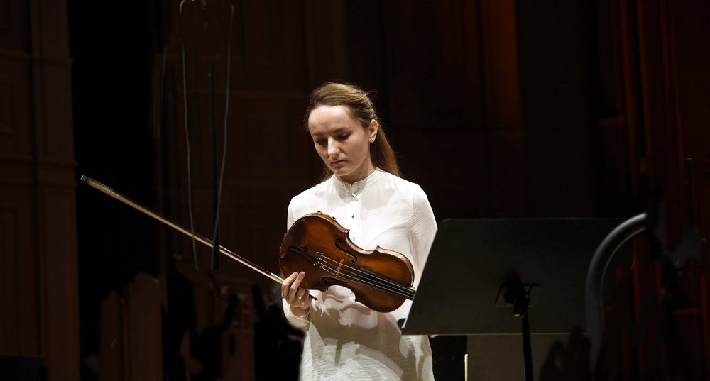 Институтка