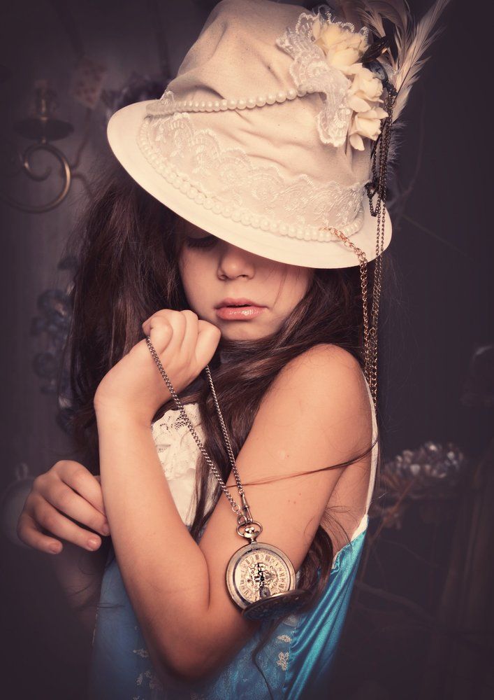 Алиса... другая реальность....