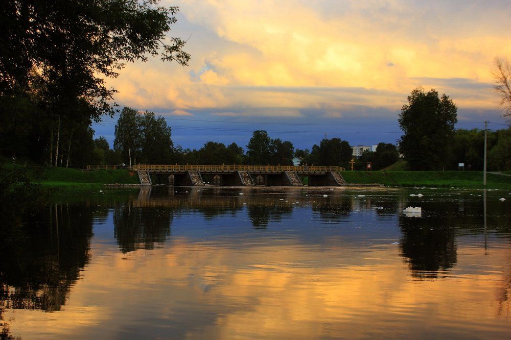 закат на реке Тихвинке