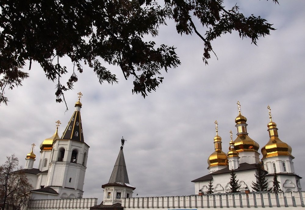 Мужской монастырь