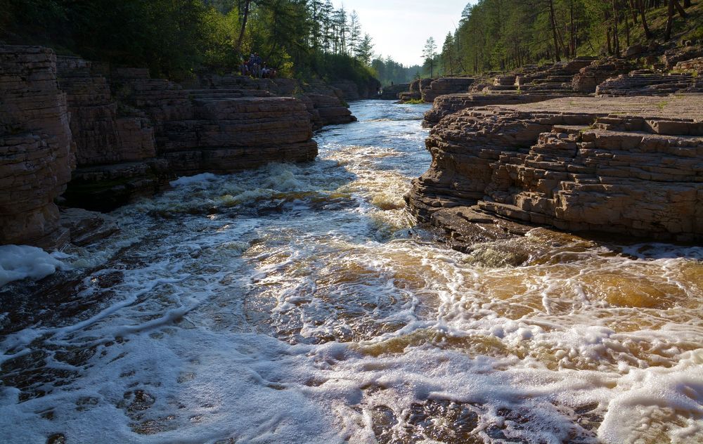 Таёжная река
