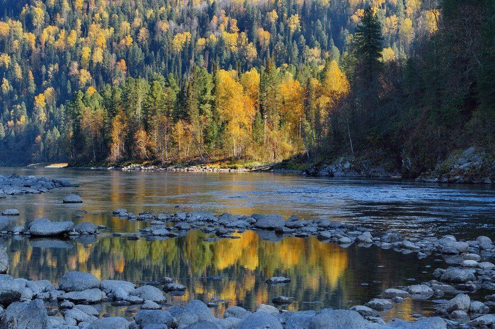 ОСЕННИМ ПОЛДНЕМ.