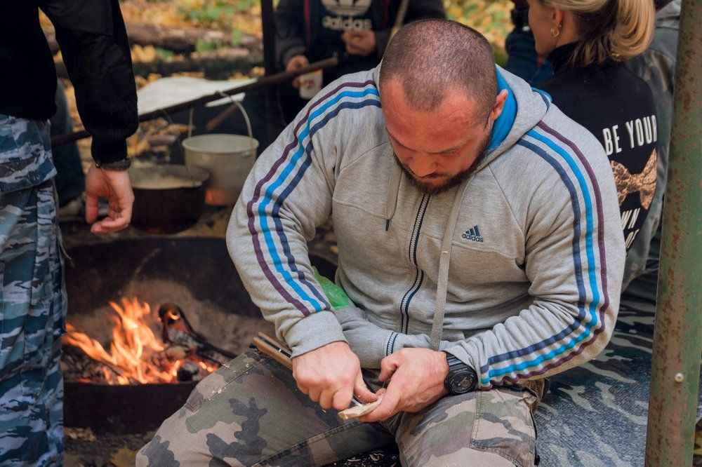 Мастерская у костра