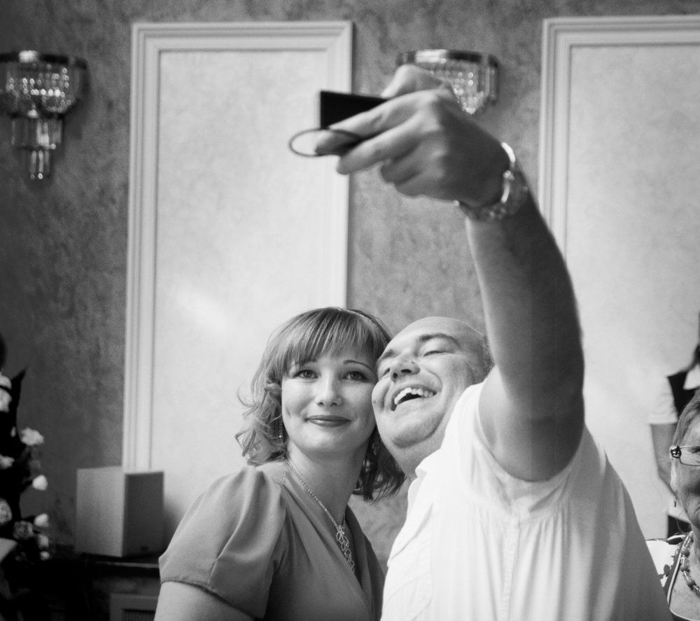 Весёлый друг.