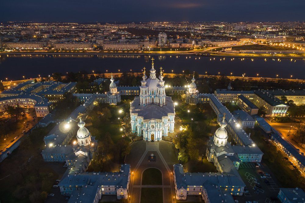 Смольный собор