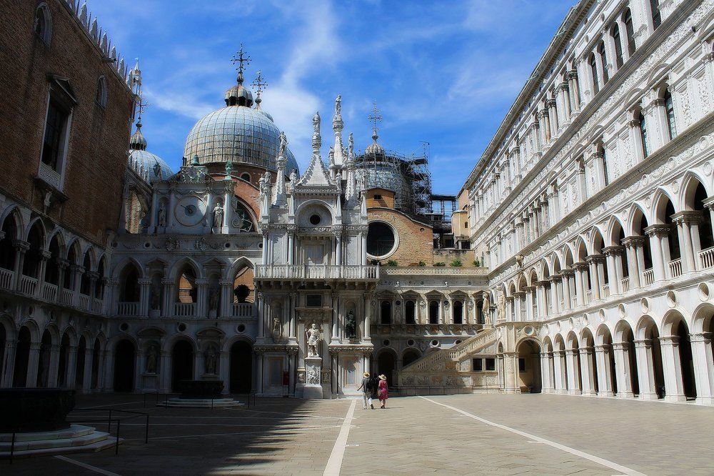 Десять шагов до лестницы великих