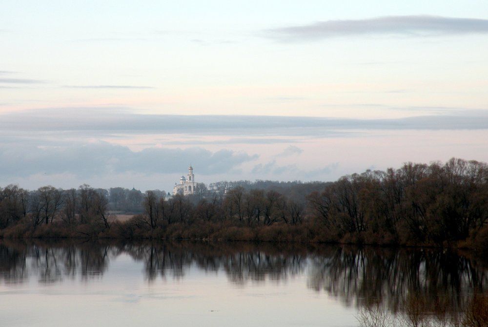 Рассвет на Волхове