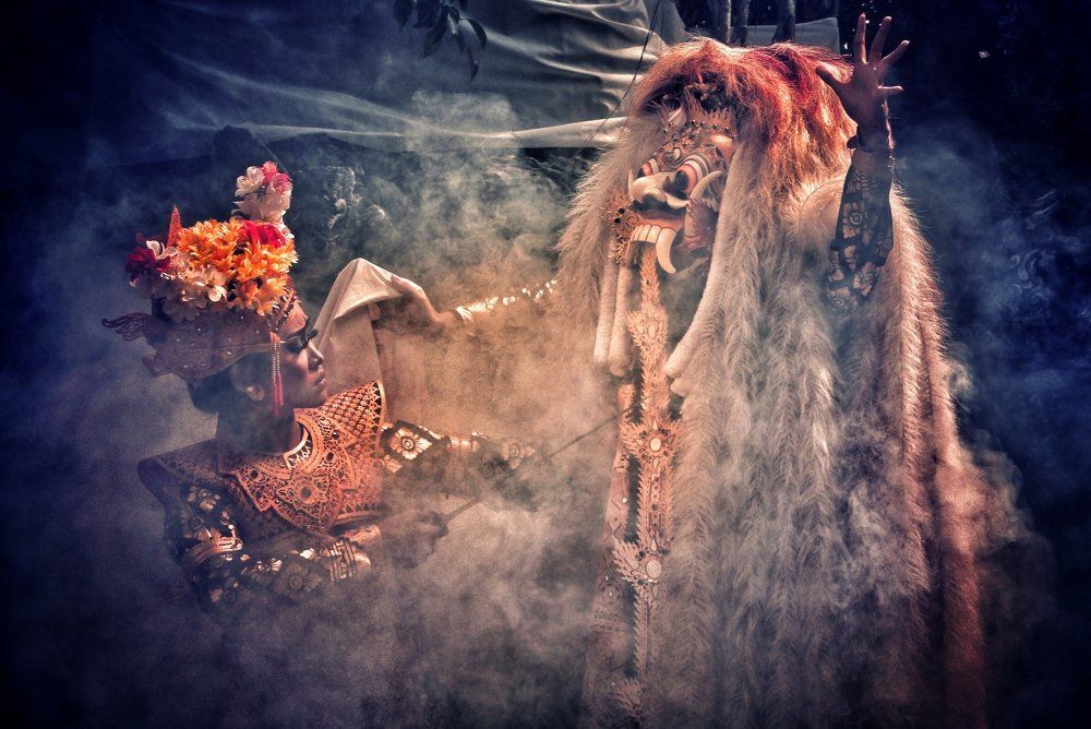 Legong againts Rangda