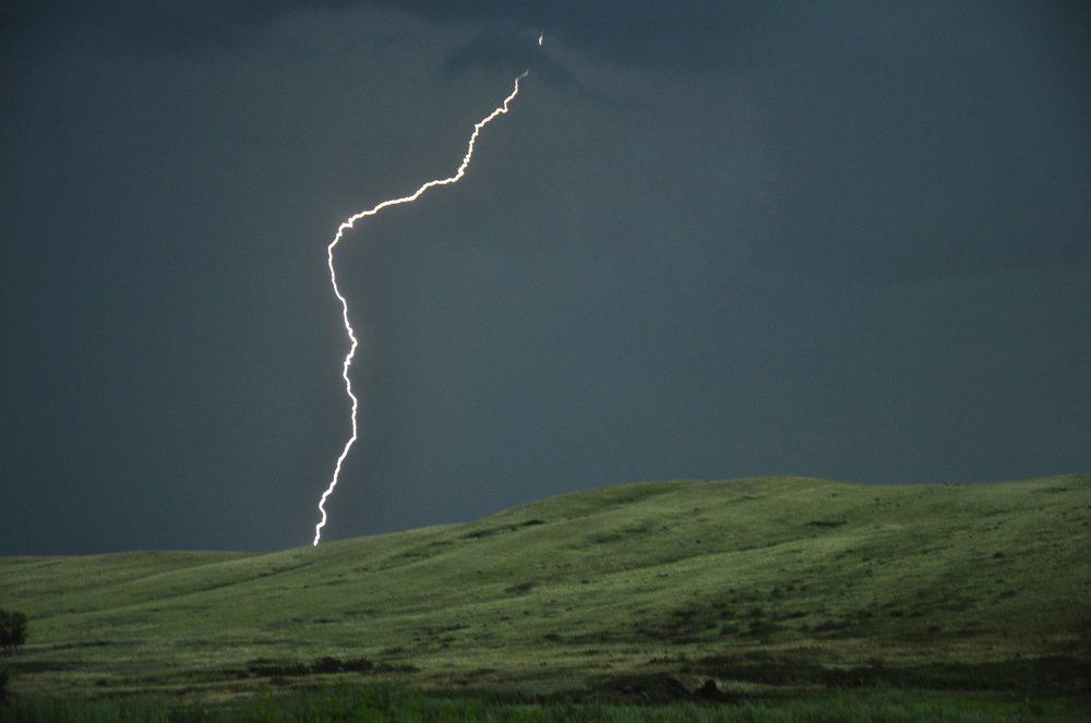 Гроза в поле