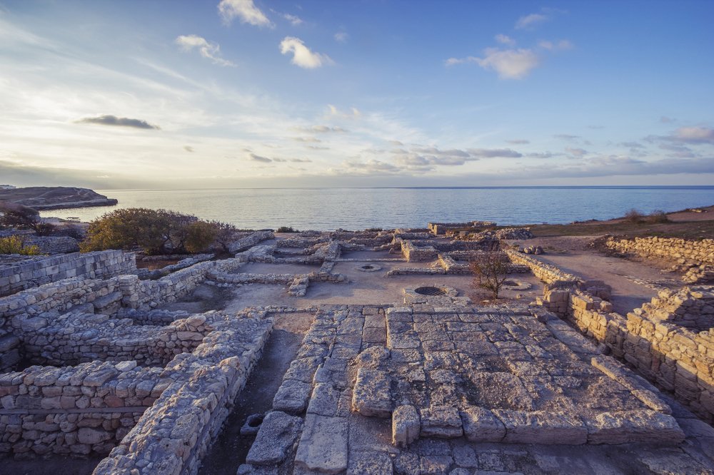 Город у моря