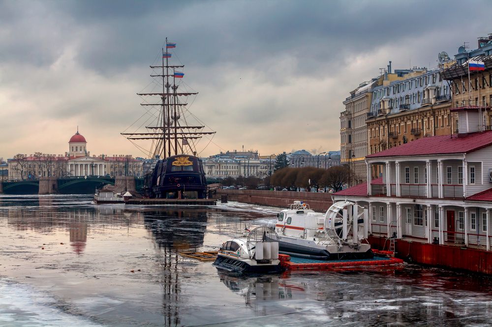 Оттепель в Петербурге