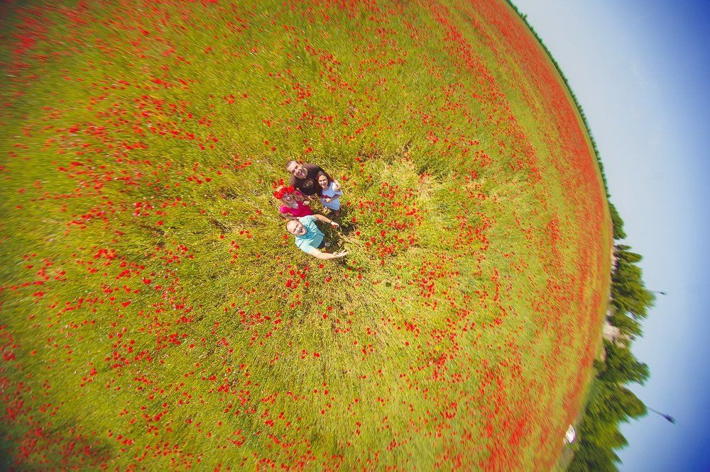 Подкинул свою зеркалочку