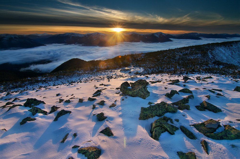 Осенний закат в Карпатах