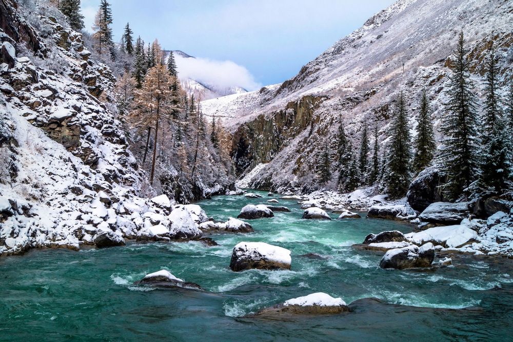 Оройское ущелье...река Чуя.