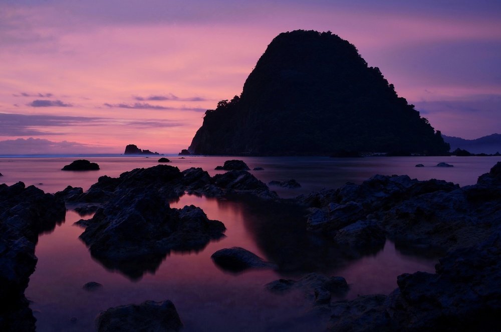 Red island the other side