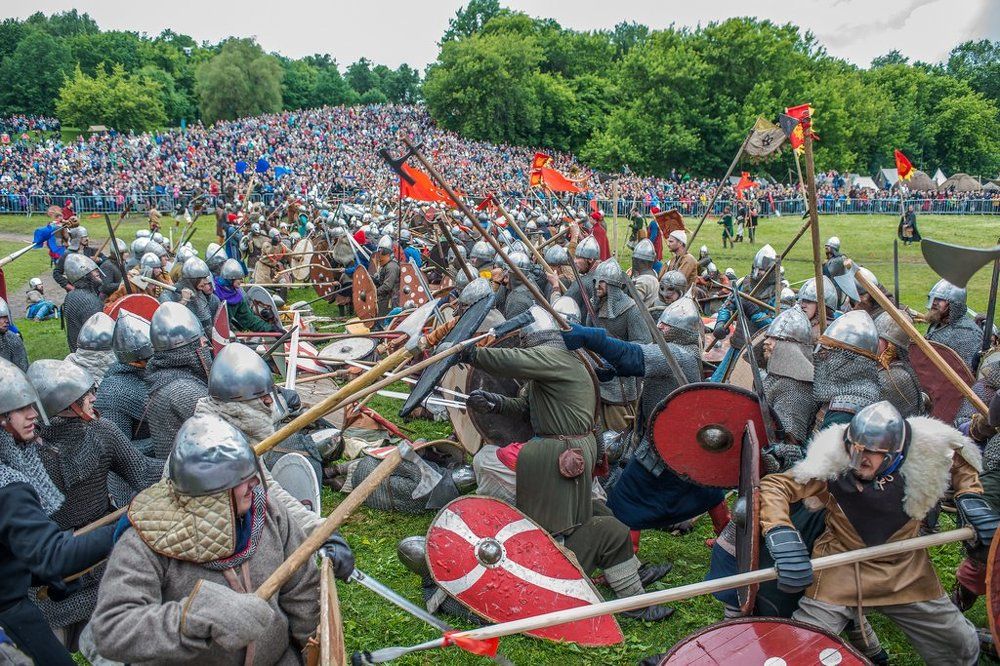 Фестиваль "Битва 1000 мечей"