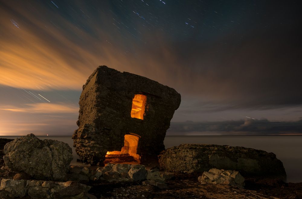 Неповерженный Дух