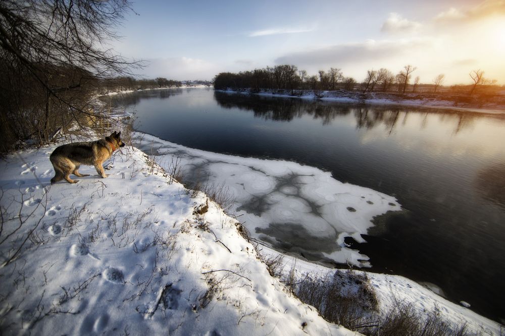 На том берегу