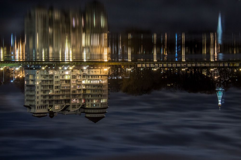 "Зеркало Города"