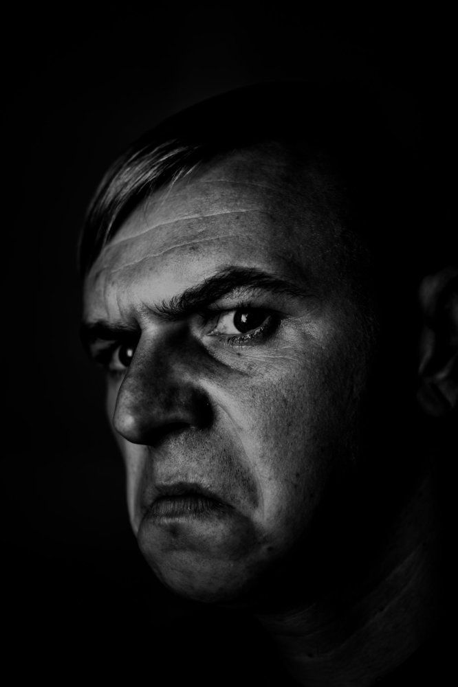 Чёрно-белый