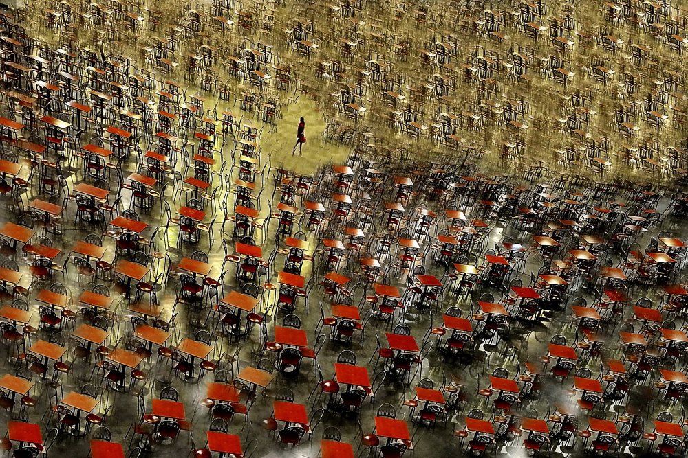 ОДИНОЧЕСТВО .