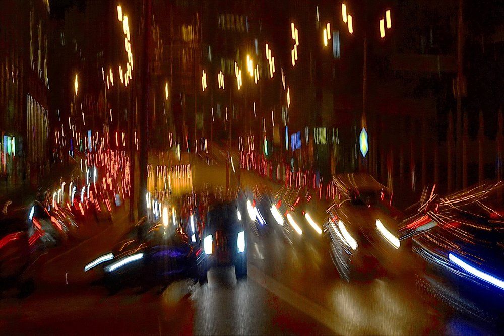 ДИНАМИКА  МЕГАПОЛИСА .