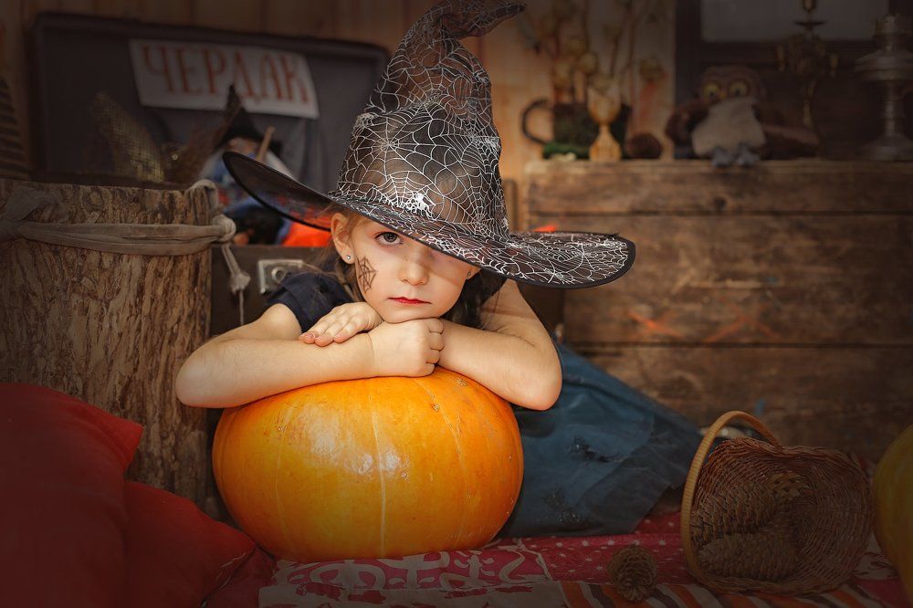 В каждой девочке живет маленькая ведьмочка