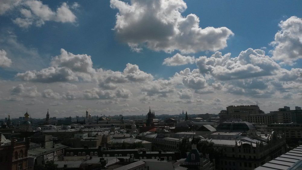 столичные облака