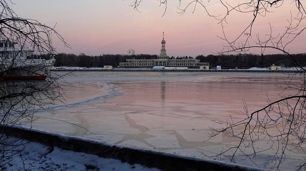 Розовой вечер...