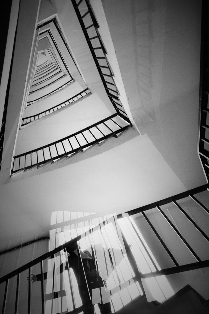 Метаморфопсия