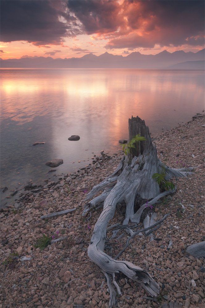 Закат на озере Хубсугул