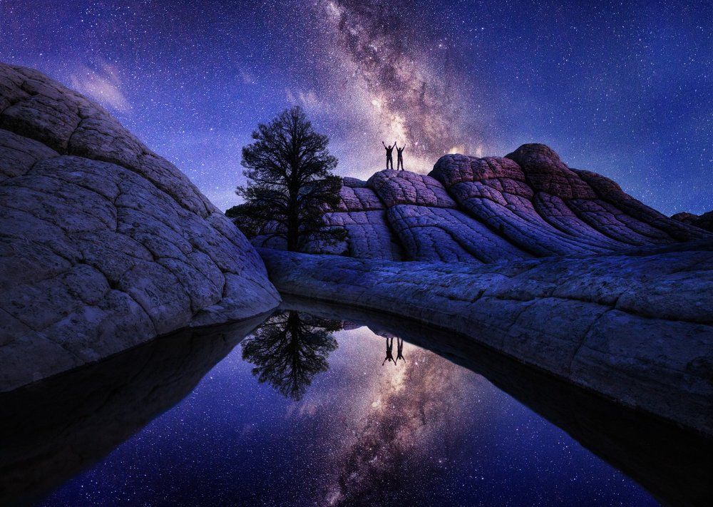 ДВОЕ ВО ВСЕЛЕННОЙ