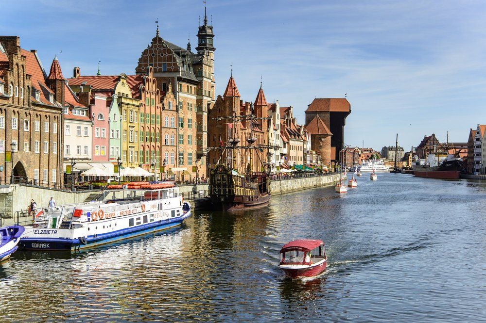 Гданьск - современность и средневековье